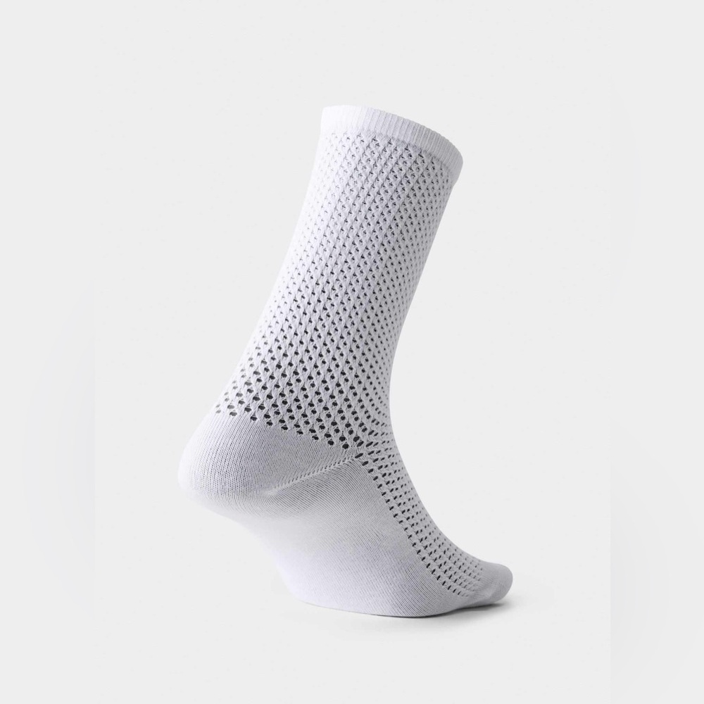 Aritzia Fishnet Crew Sock | Bright White - Picture 2 of 5